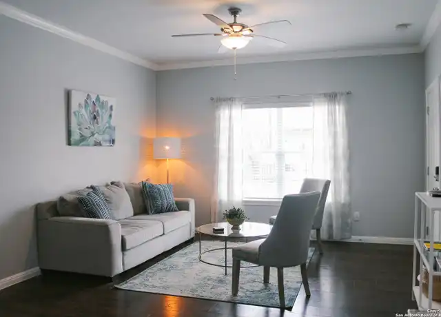Property at 620 Iowa St, San Antonio, TX, 78203, 3 beds, 2 baths, [object Object]
