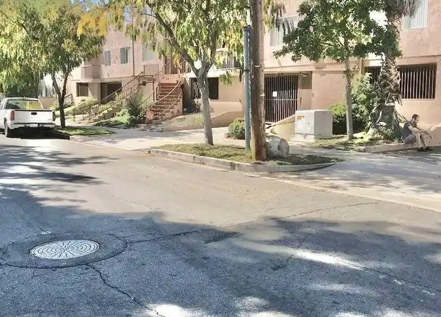 Property at 221 W Elm Ave, Burbank, CA, 91502, 1 bed, 1 bath, [object Object]