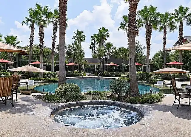 Property at Bristol Place Apartment Homes - 5960 Siegen Ln, Baton Rouge, LA, 70809, 1-2 bed, 1-2 bath, [object Object]