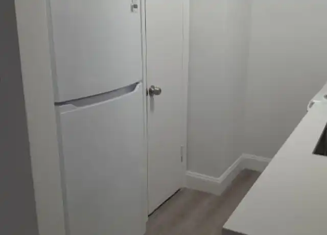 Property at 1649 Dewey St Unit 2, Hollywood, FL, 33020, 1 bed, 1 bath, [object Object]