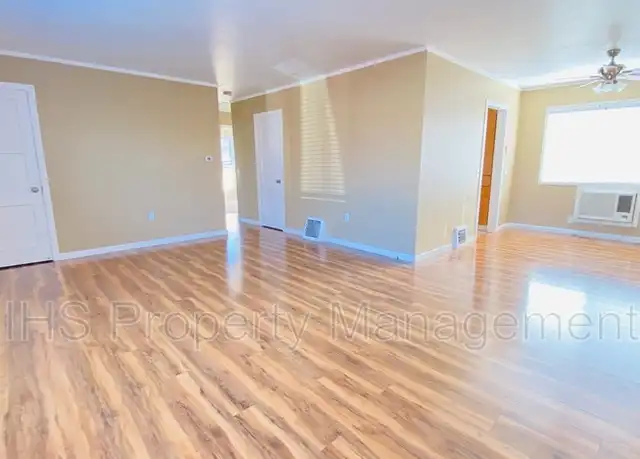Property at 504 Delafield Ave, Richland, WA, 99352, 3 beds, 1 bath, [object Object]