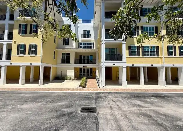 Property at 3130 W Latitude Cir Unit 404, Delray Beach, FL, 33483, 1 bed, 1 bath, [object Object]