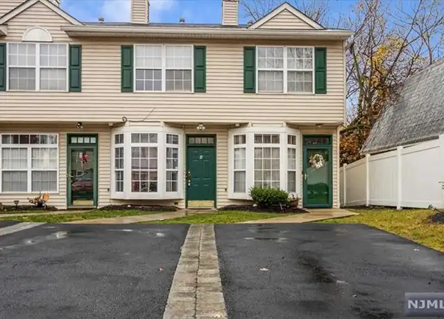 Property at 4 Derby St, East Orange, NJ, 07018, 2 beds, 1 bath, [object Object]