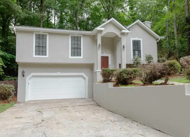 Property at 3612 Chaumont Dr, Vestavia, AL, 35223, 3 beds, 2 baths, [object Object]