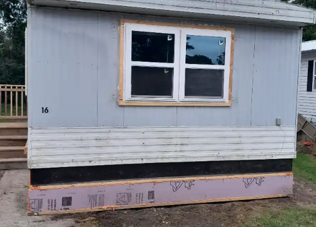 Property at 521 E Church Ave Unit 16, Reed City, MI, 49677, 2 beds, 1 bath, [object Object]