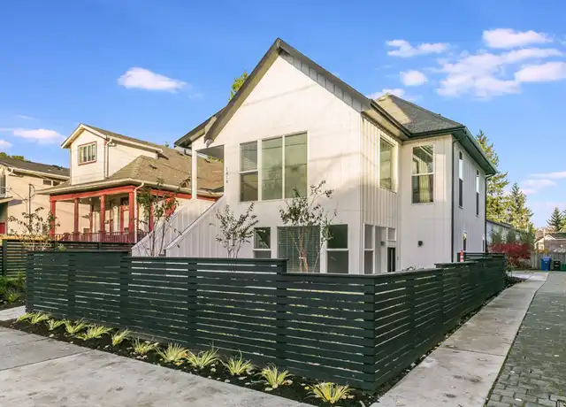 Property at 1414 20th Ave Unit 1, Seattle, WA, 98122, 3 beds, 1 bath, [object Object]