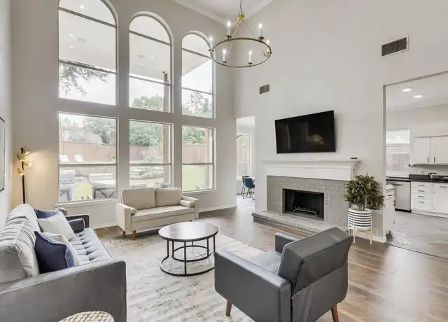 Property at 2313 Kingsley Dr, Grand Prairie, TX, 75050, 5 beds, 2.5 baths, [object Object]