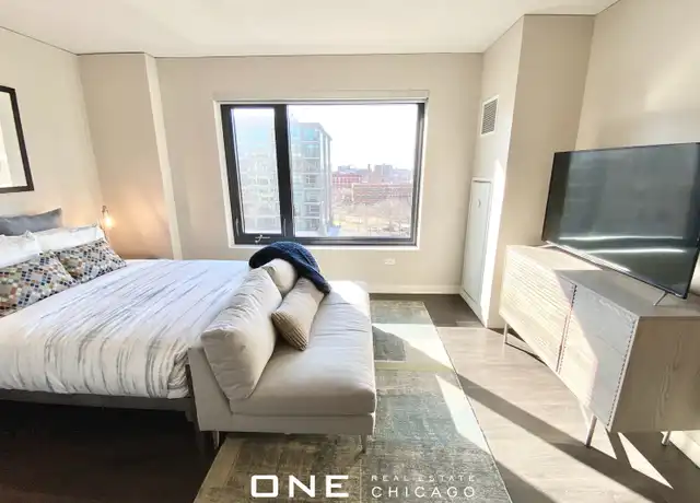 Property at 209 S Peoria St, Chicago, IL, 60607, 0 beds, 1 bath, [object Object]