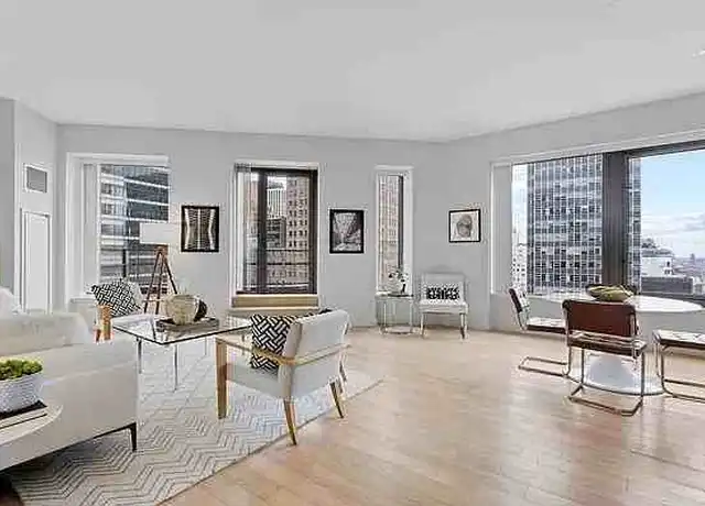 Property at 75 Wall St Unit 34M, New York, NY, 10005, 3 beds, 3 baths, [object Object]