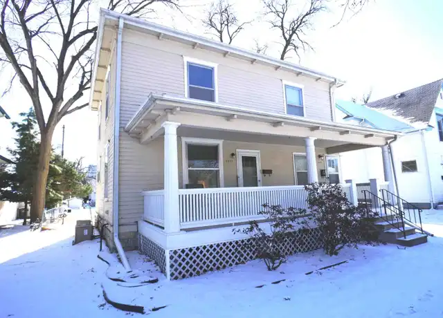 Property at 1415 C St Unit 1415, Lincoln, NE, 68502, 2 beds, 1 bath, [object Object]