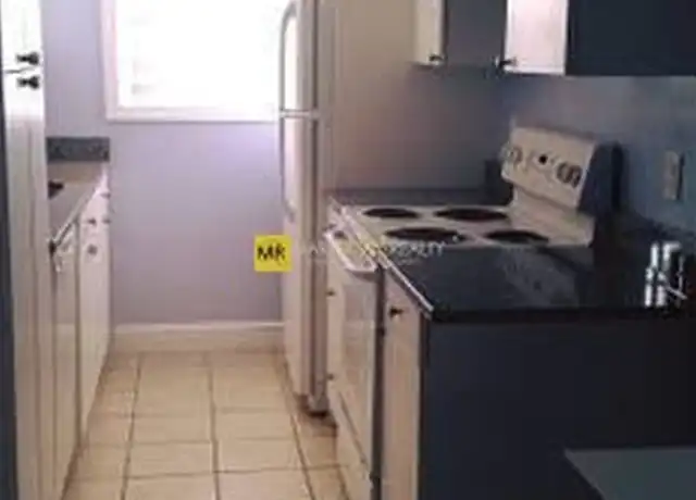 Property at 172 Newton St #4, Brighton, MA, 02135, 3 beds, 1 bath, [object Object]