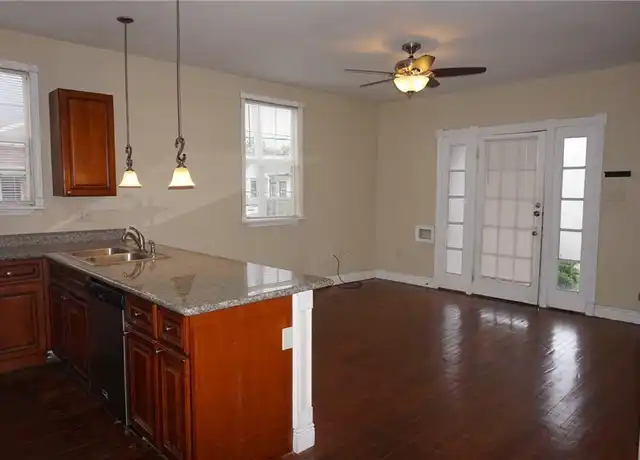 Property at 4301 S Derbigny St, New Orleans, LA, 70125, 2 beds, 2 baths, [object Object]
