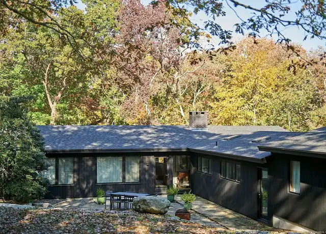 Property at 8 Hickory Ledge, Pawcatuck, CT, 06379, 4 beds, 2 baths, [object Object]