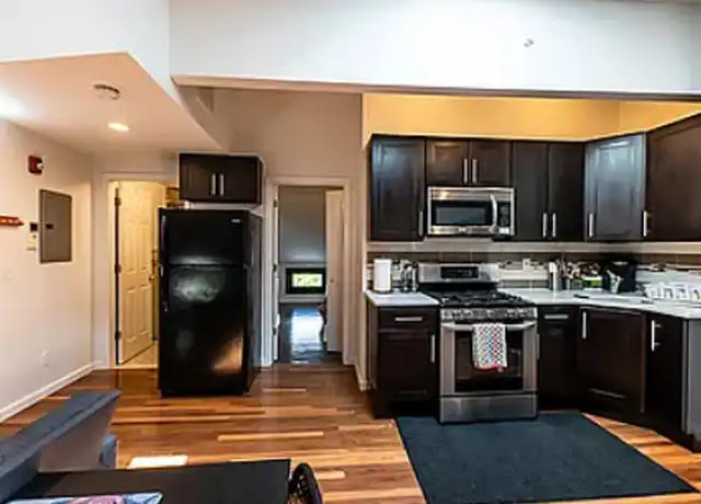 Property at 39 Throop Ave Unit 3, New Brunswick, NJ, 08901, 2 beds, 1 bath, [object Object]