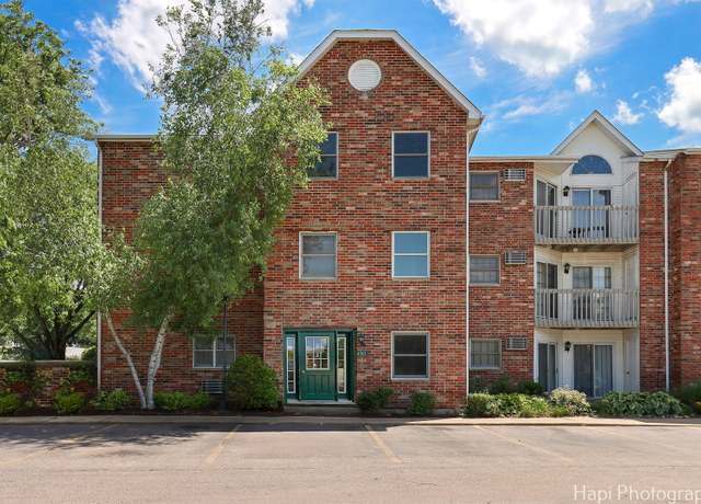 Photo of 4301 W Shamrock Ln Unit 3G, McHenry, IL 60050