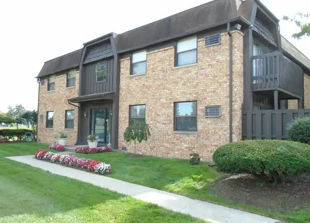 Property at 3141 Manley Rd Unit 205, Maumee, OH, 43537, 2 beds, 2 baths, [object Object]