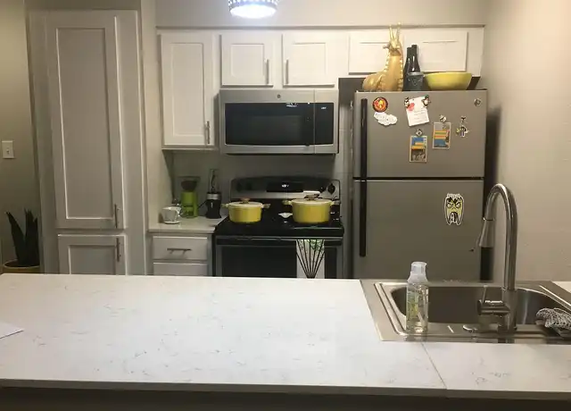 Property at Zilker Walk - 1117 Hollow Creek Dr, Austin, TX, 78704, 1 bed, 1 bath, [object Object]