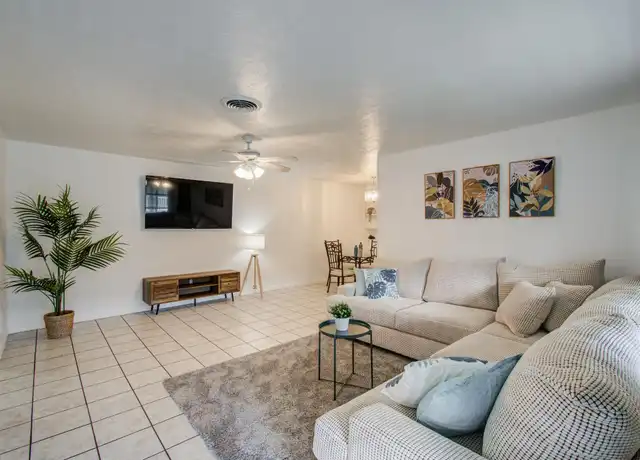 Property at 5542 Holly St #209, Houston, TX, 77081, 3 beds, 2 baths, [object Object]