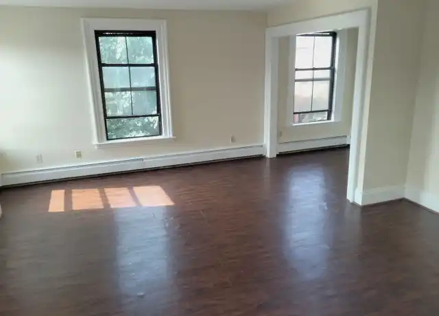 Property at 40 Alden St Unit 303, Hartford, CT, 06114, 2 beds, 1 bath, [object Object]