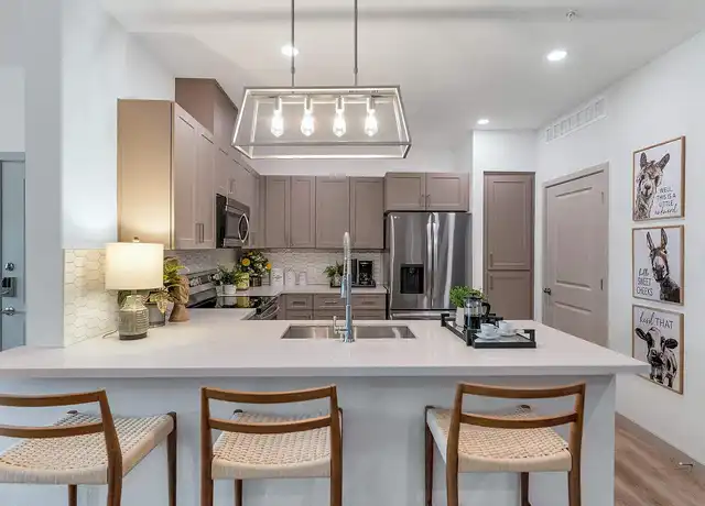 Property at Weylyn Luxury Apartments - 9100 S 59th Ave, Laveen, AZ, 85339, 3 beds, 2 baths, [object Object]