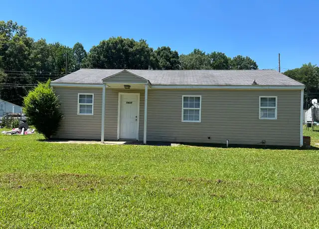 Property at 1415 Bryant St, Gastonia, NC, 28052, 3 beds, 1 bath, [object Object]