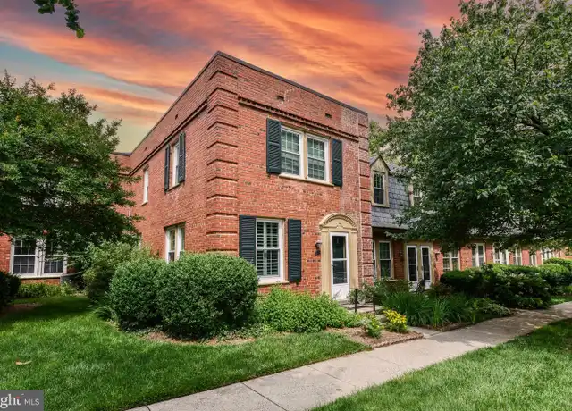 Property at 1510 S Edgewood St #553, Arlington, VA, 22204, 2 beds, 1 bath, [object Object]