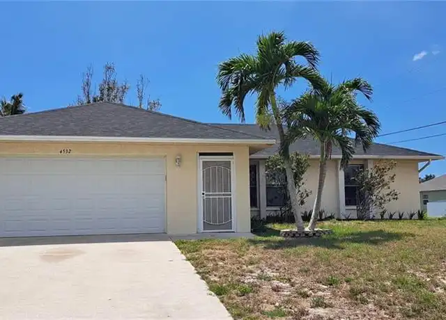 Property at 4532 SW 14th Ave, Cape Coral, FL, 33914, 3 beds, 2 baths, [object Object]