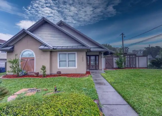 Property at 1002 W Bayview Blvd, Portland, TX, 78374, 3 beds, 2 baths, [object Object]