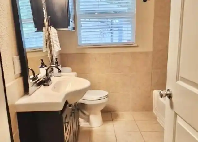 Property at 4306 Donna Bell Ln, Houston, TX, 77018, 4 beds, 2 baths, [object Object]