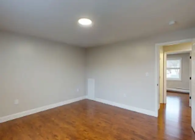 Property at 569 Center St Unit 7, Wallingford, CT, 06492, 2 beds, 1 bath, [object Object]