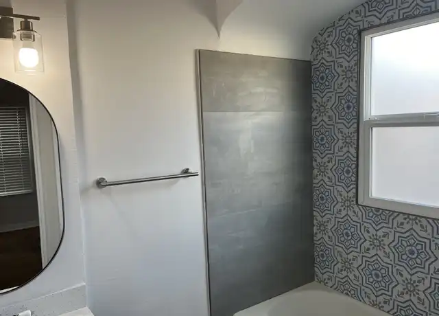 Property at 206 12th St SW, Albuquerque, NM, 87102, 1 bed, 1 bath, [object Object]
