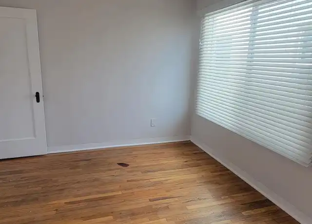 Property at 1121 Gold Ave SW, Albuquerque, NM, 87102, 1 bed, 1 bath, [object Object]