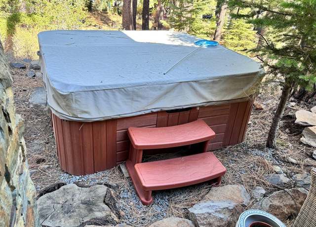 Photo of 9244 Heartwood Dr, Truckee, CA 96161