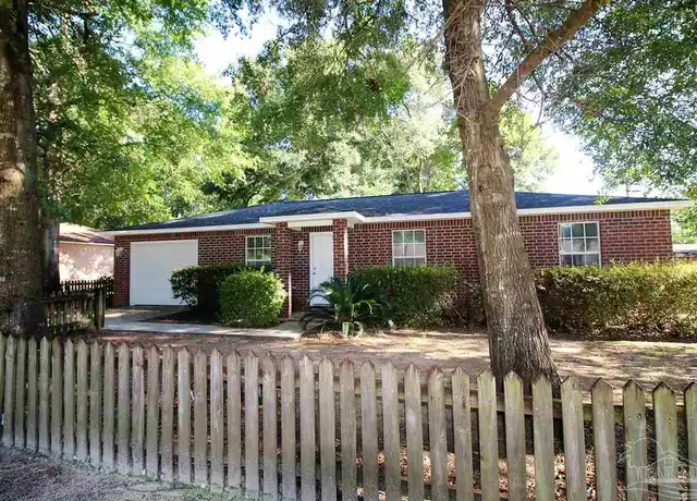 Property at 6530 Sinclair St, Milton, FL, 32570, 3 beds, 2 baths, [object Object]