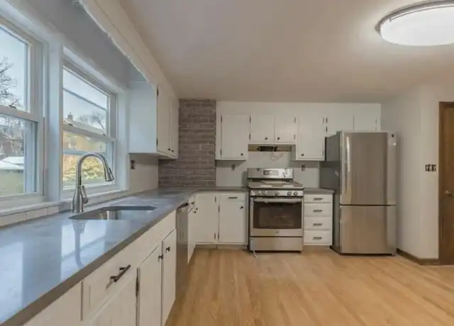 Property at 57 Newbury St Unit 1, Somerville, MA, 02144, 3 beds, 1 bath, [object Object]