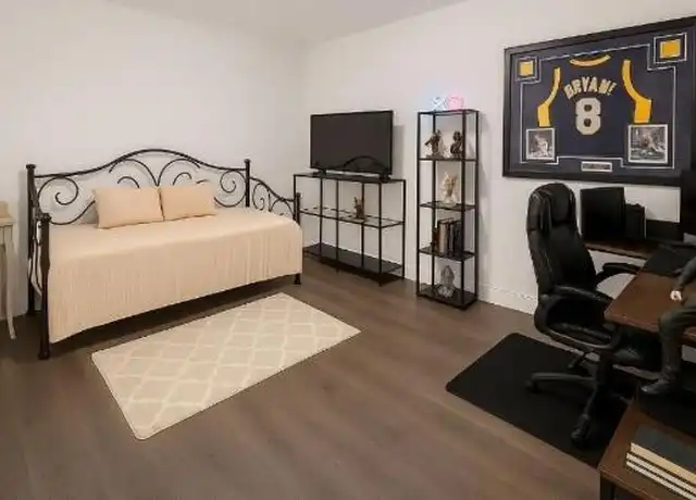 Property at 2140 SW 90th Ave, Davie, FL, 33324, 1 bed, 1 bath, [object Object]