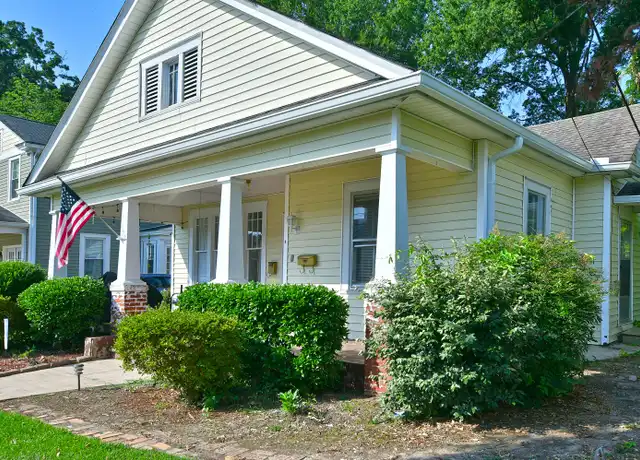 Property at 152 Avant St Unit B, Spartanburg, SC, 29302, 1 bed, 1 bath, [object Object]