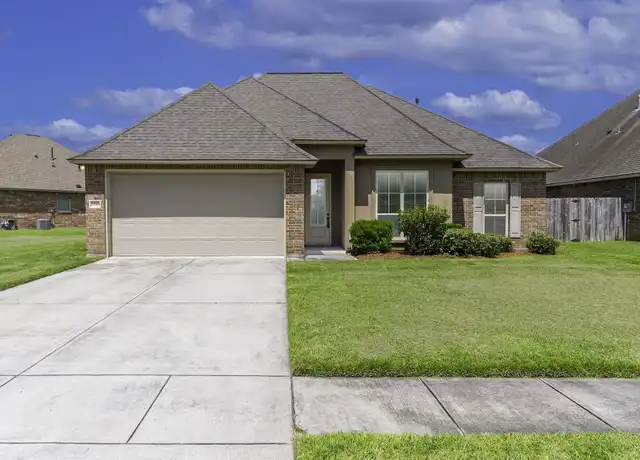 Property at 17544 Soaring Flight Dr, Prairieville, LA, 70769, 4 beds, 2 baths, [object Object]