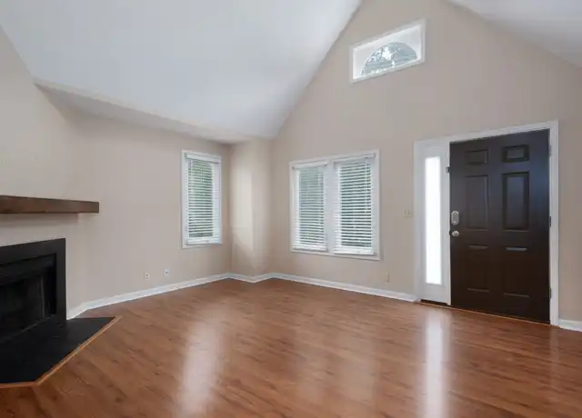 Property at 3204 W End Cir #12, Nashville, TN, 37203, 1 bed, 1 bath, [object Object]
