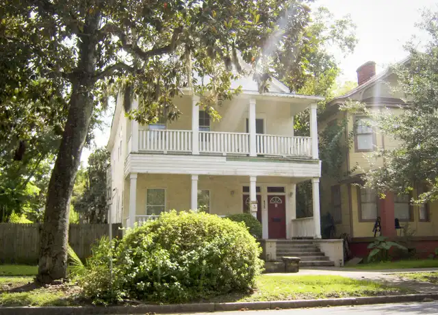 Property at 825 E Henry St Unit B, Savannah, GA, 31401, 2 beds, 1 bath, [object Object]