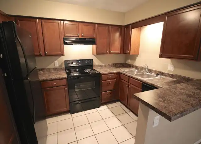 Property at 7620 Shawnee Mission Pkwy, Mission, KS, 66202, 1 bed, 1 bath, [object Object]
