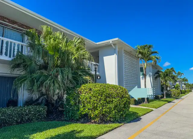 Property at 4501 S Ocean Blvd Unit B5, Palm Beach, FL, 33480, 1 bed, 1 bath, [object Object]