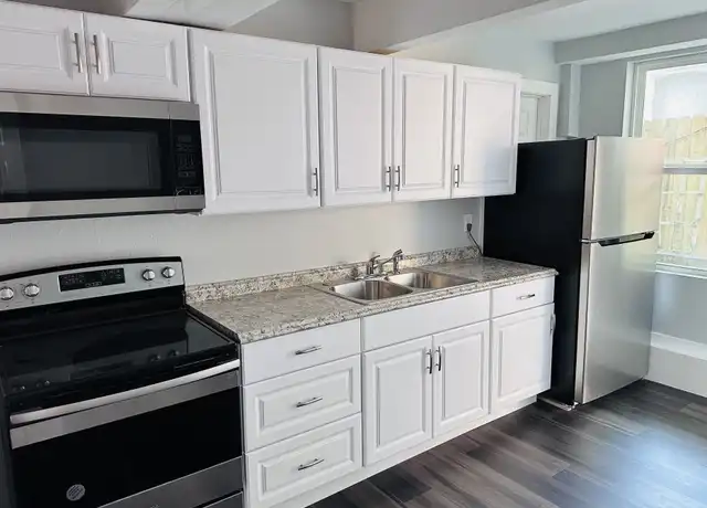 Property at 609 Sealy Ave Unit 3, Galveston, TX, 77550, 1 bed, 1 bath, [object Object]