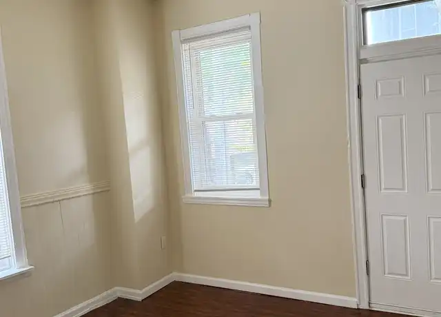 Property at 2110 Green St, Harrisburg, PA, 17110, 2 beds, 1 bath, [object Object]