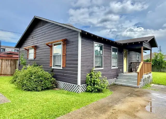 Property at 811 Adele St, Houston, TX, 77009, 2 beds, 1 bath, [object Object]