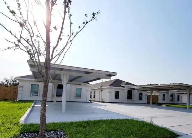 Property at 7107 N 59th Ln Unit 4, Mission, TX, 78573, 3 beds, 2 baths, [object Object]