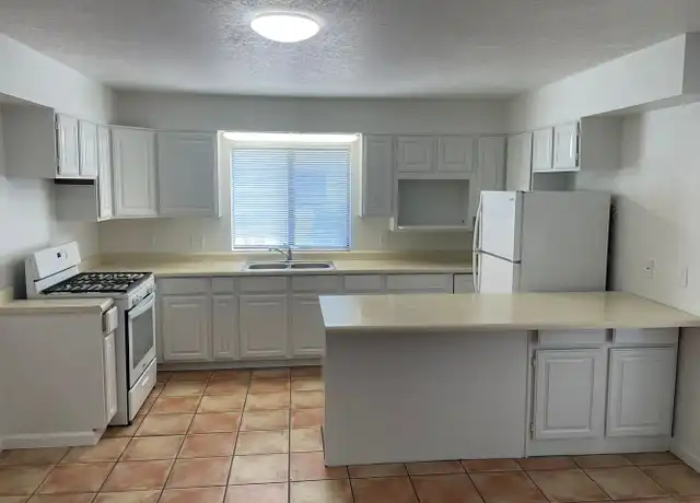 Property at 410 Ellwood Beach Dr Unit A, Goleta, CA, 93117, 5 beds, 2 baths, [object Object]