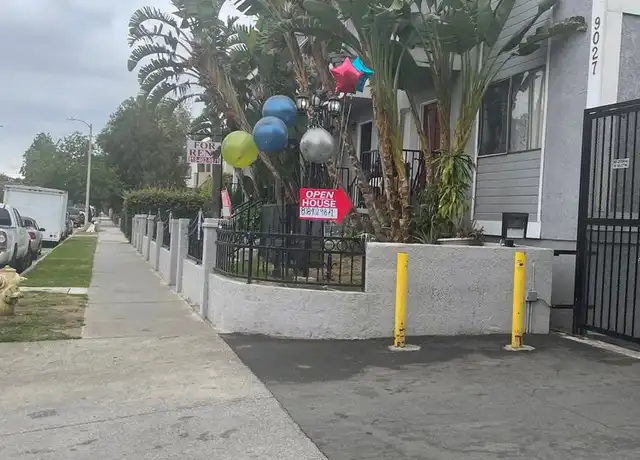 Property at 9027 Burnet Ave Unit 33B, North Hills, CA, 91343, 1 bed, 1 bath, [object Object]