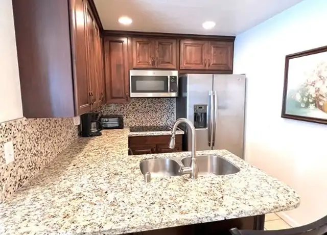 Property at 490 Elm Dr #106, Las Vegas, NV, 89169, 1 bed, 1 bath, [object Object]