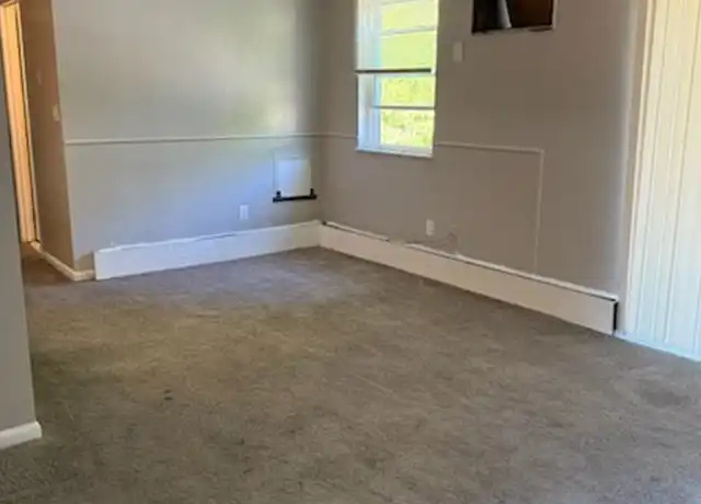 Property at 2332 Iroll Ave Unit 9, Cincinnati, OH, 45225, 2 beds, 1 bath, [object Object]